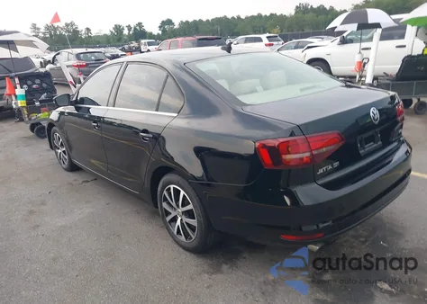 2017 Volkswagen Jetta 1.4T Se z USA, uszkodzony, nr VIN 3VWDB7AJ5HM322523
